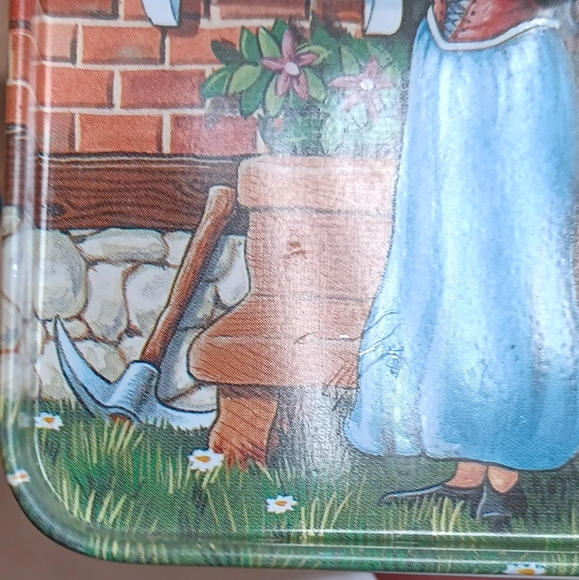 VINTAGE 1996 TIN FROM SILVER CRANE COMPANY ENGLAND PLAYS "IT'S A SMALL WORLD" - Picture 9 of 12